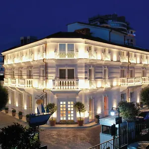 Giulia 4*, Durres Albania